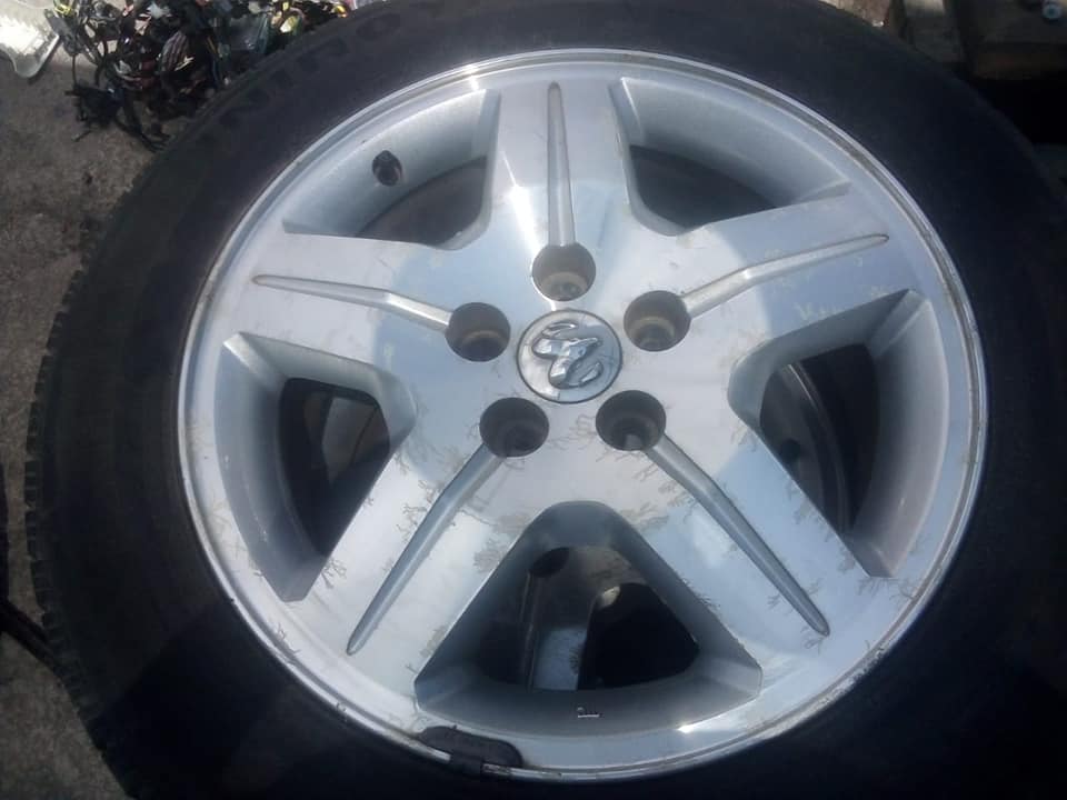 JUEGO DE ARO MAS LLANTA DODGE CALIBER 2007 AL 2012